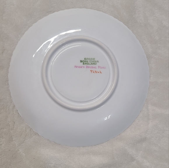 Spode Bridal Rose Bone China Saucer - Picture 2 of 4